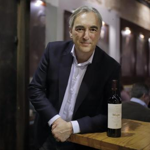 UHNoticias – Manuel Muga: «Miramos el mercado, pero tenemos nuestro carácter»